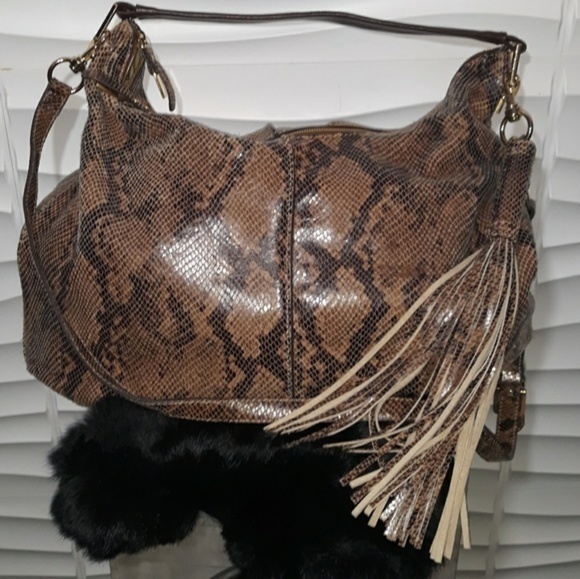 G.I.L.I. Handbags - G.I.L.I. Leather Snakeskin Shoulder Bag